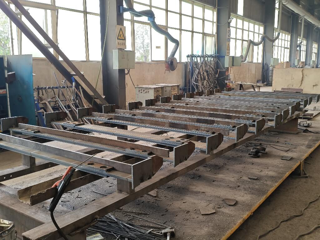 Heavy-duty Apron Feeder